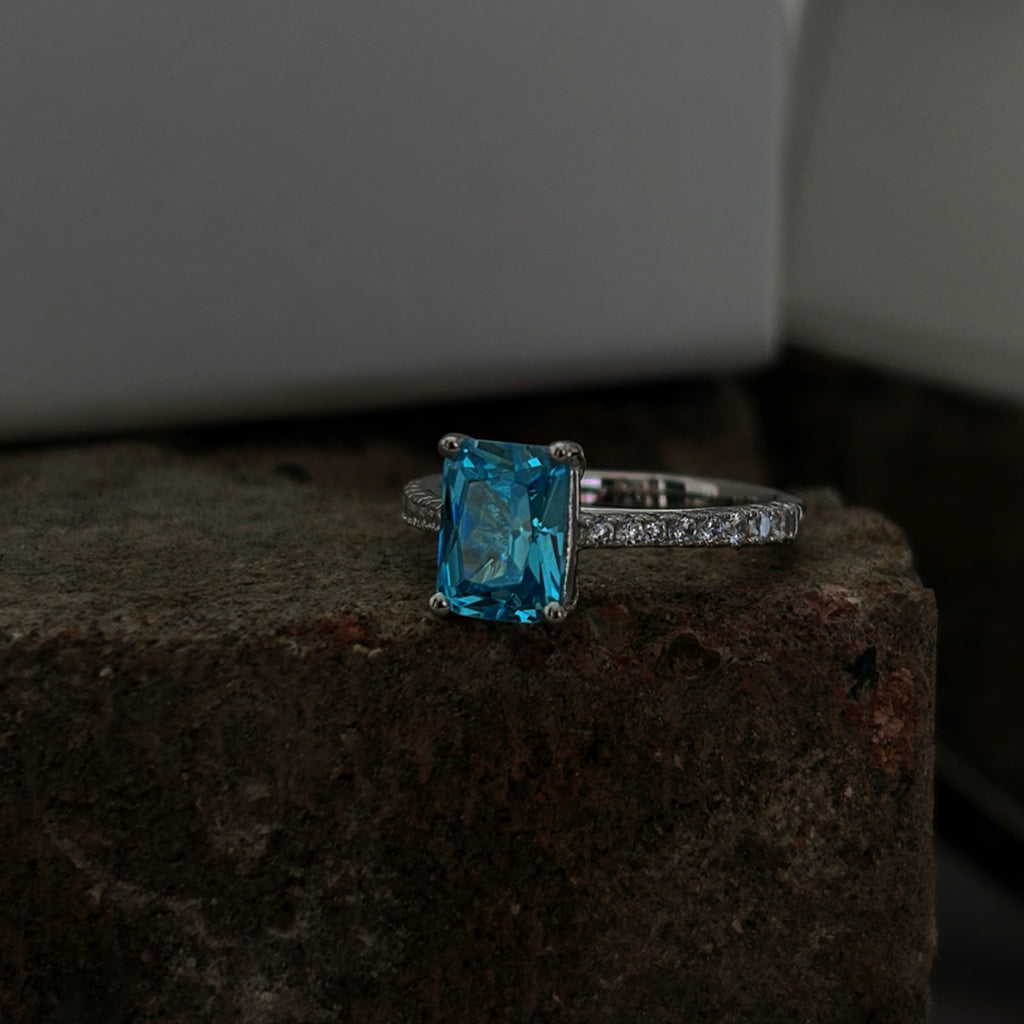 Lucent Ring (Blue)