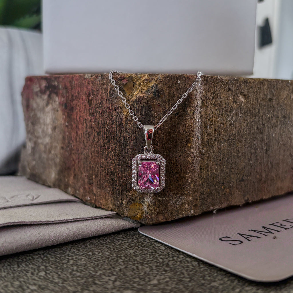 Lucent Pendant
