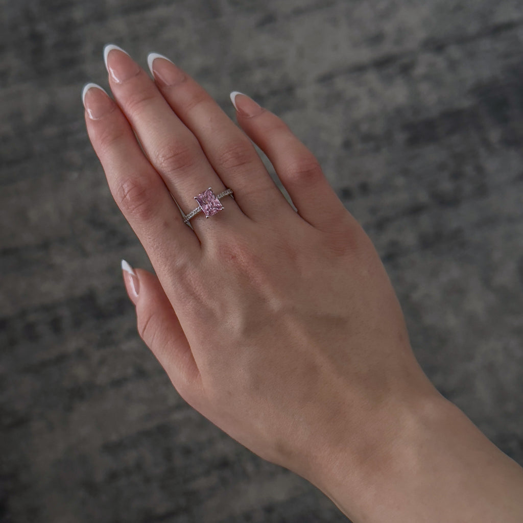 Lucent Ring (Pink)