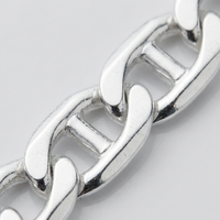 Close-up of the mariner links on the Voyager Anchor bracelet