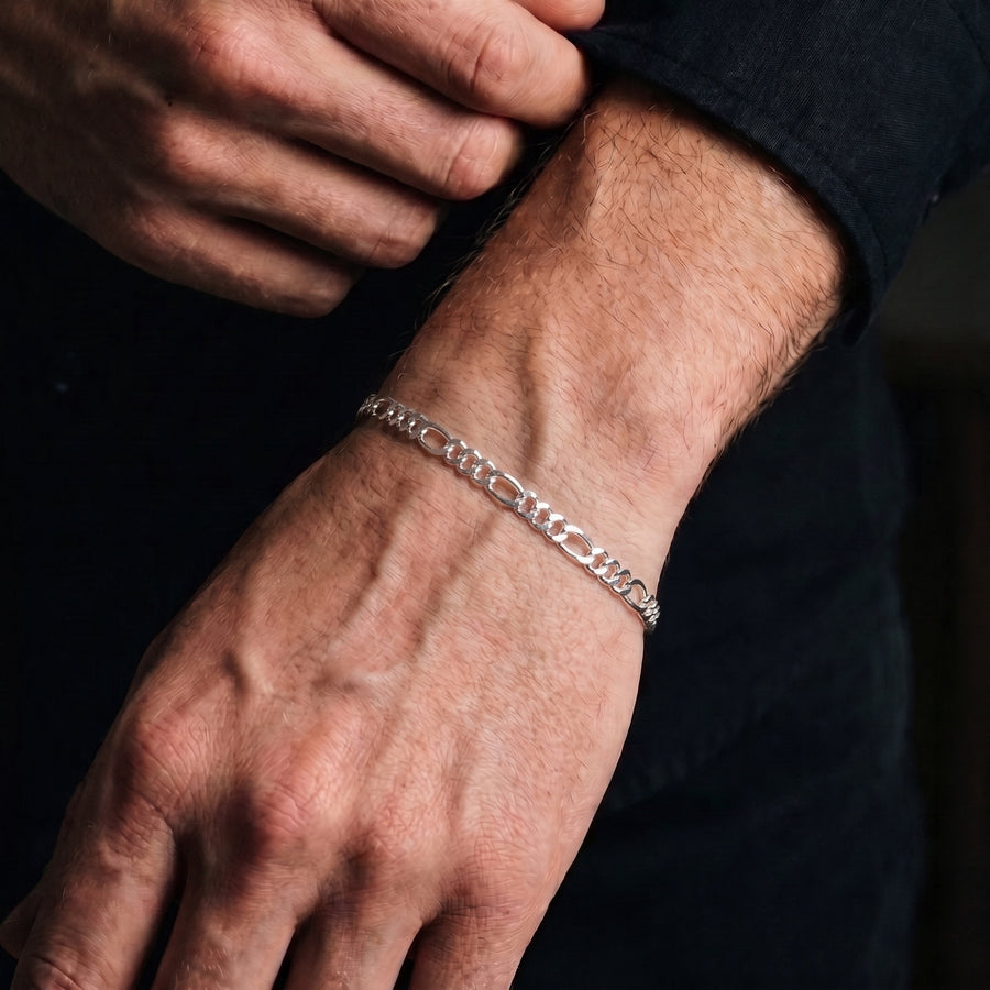 Atlas Figaro 5mm bracelet in solid 925 sterling silver, worn on the wrist